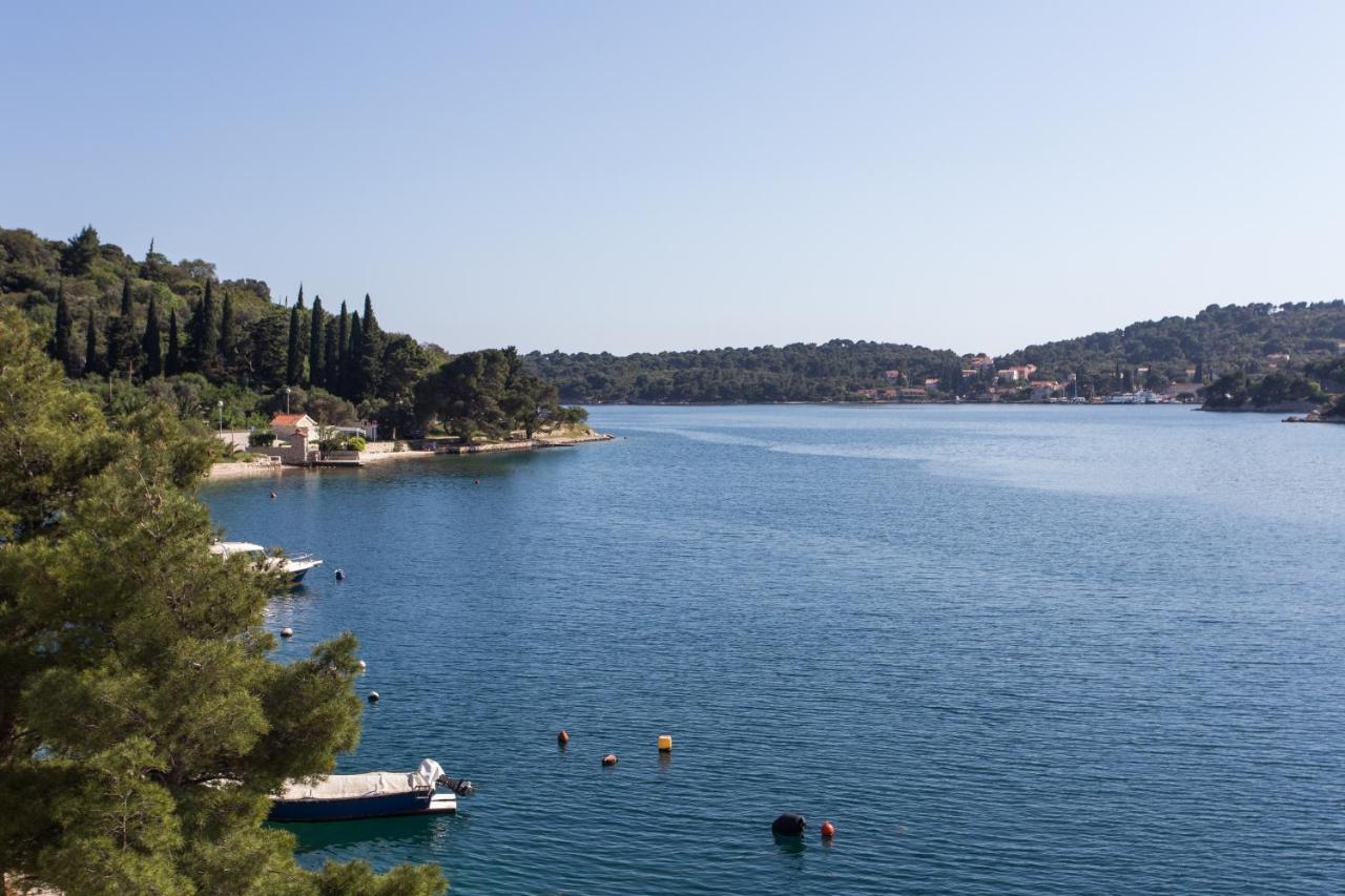 Villa Malfi ซาตอน ภายนอก รูปภาพ