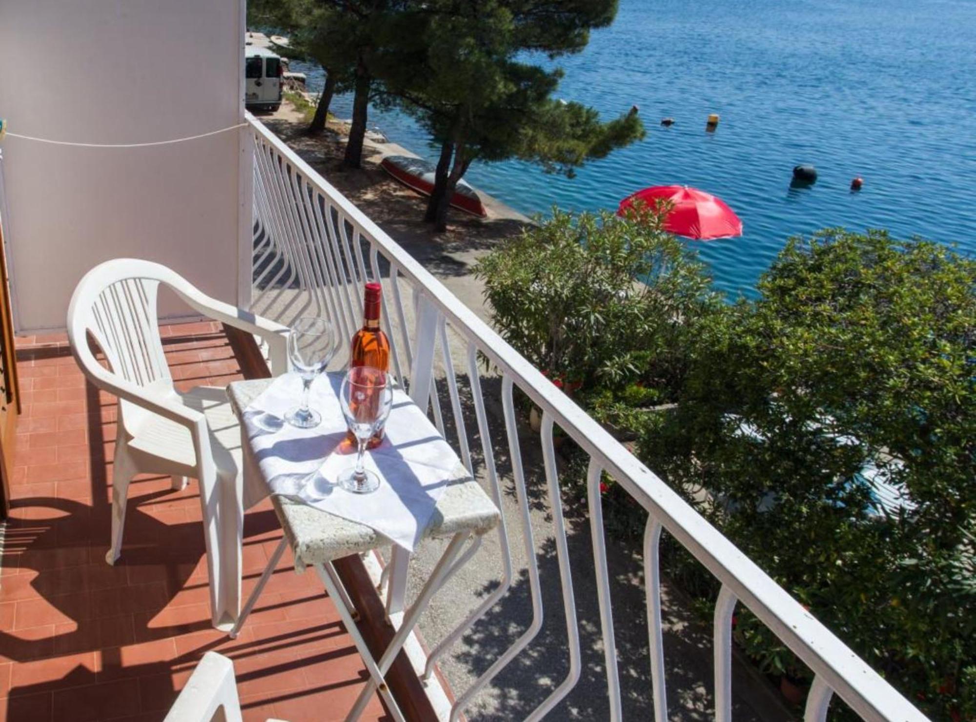 Villa Malfi ซาตอน ภายนอก รูปภาพ