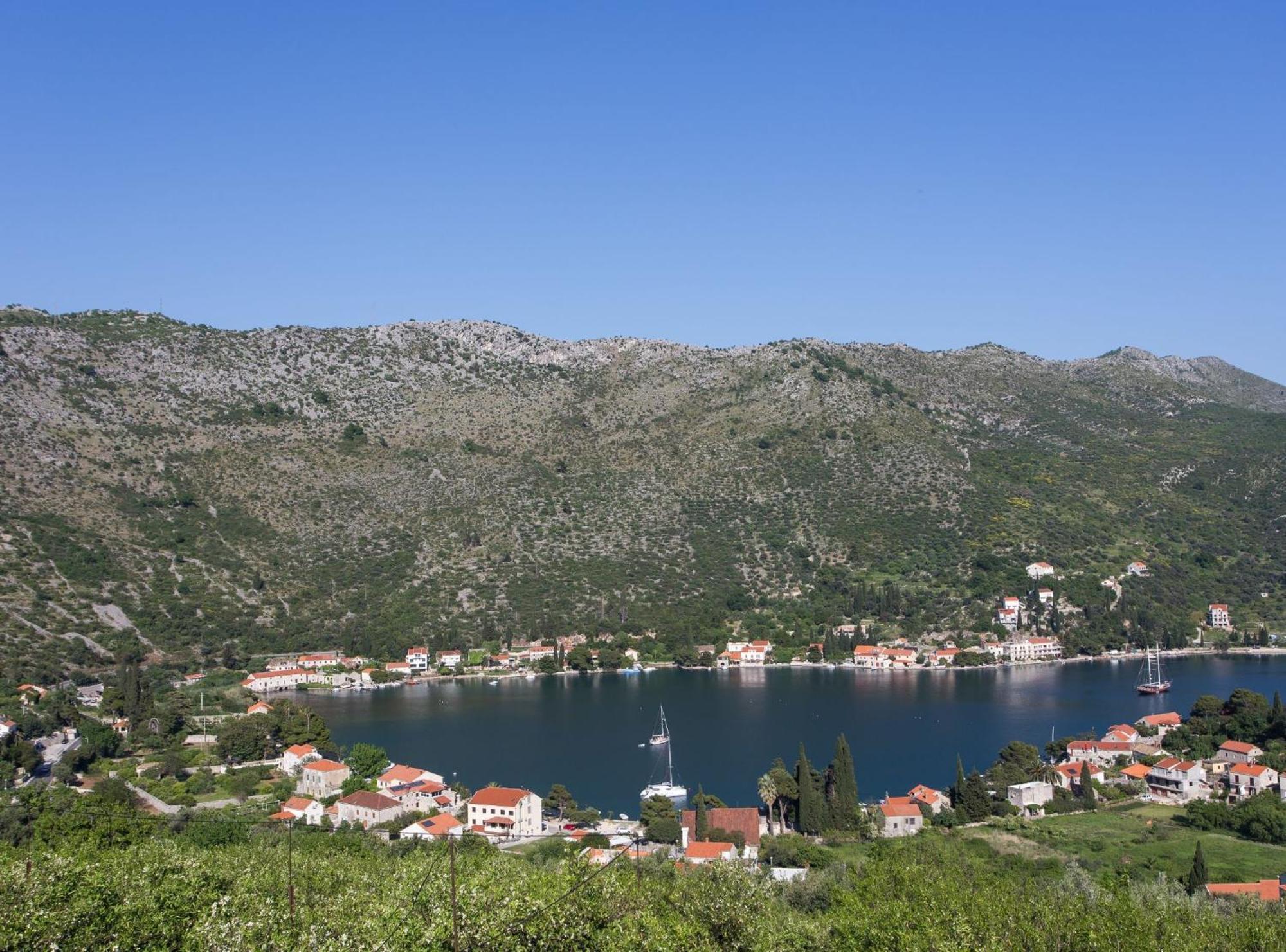 Villa Malfi ซาตอน ภายนอก รูปภาพ