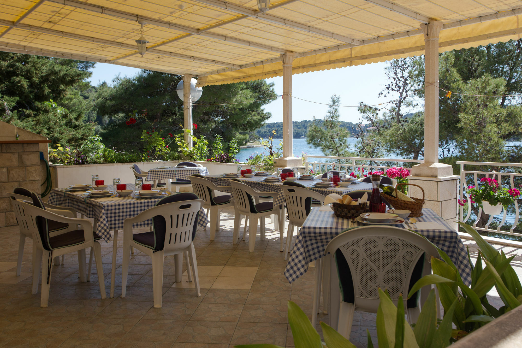 Villa Malfi ซาตอน ภายนอก รูปภาพ